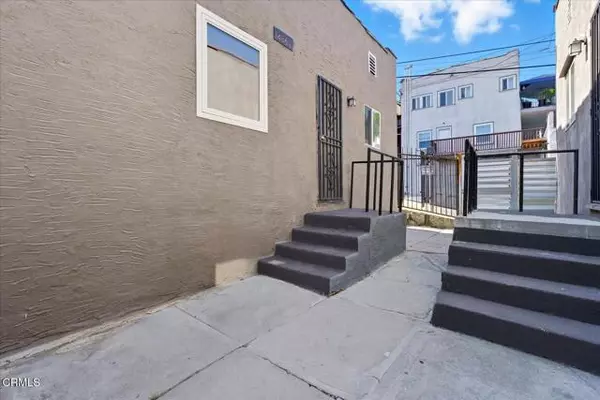 Los Angeles, CA 90026,1488 W Sunset BLD 1/4