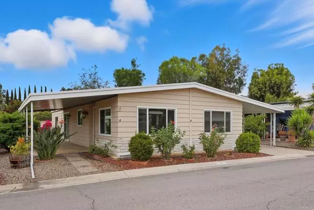 2250 N Broadway 4, Escondido, CA 92026