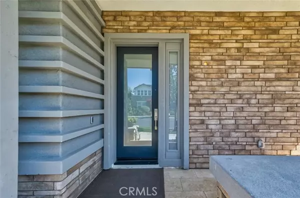 Irvine, CA 92618,66 Bolide