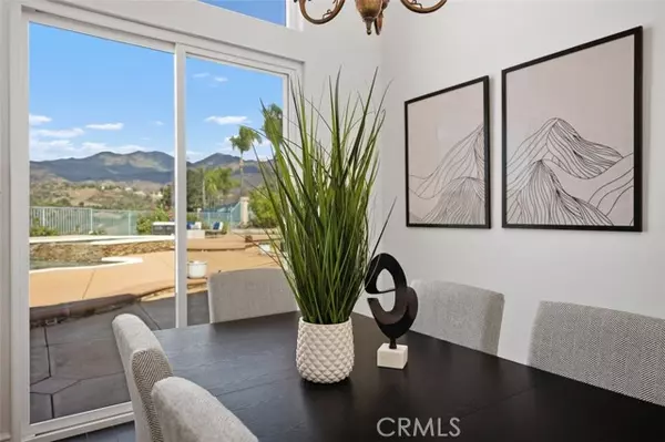 Rancho Santa Margarita, CA 92688,2 Via Bandada