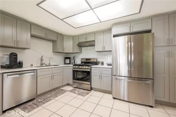 Canyon Country, CA 91387,15912 Ada st