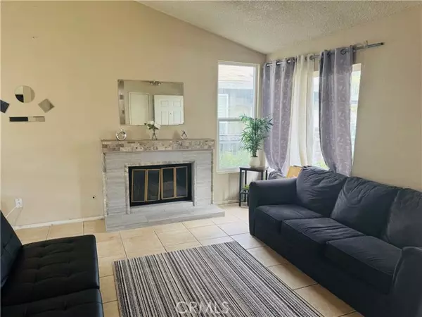 Perris, CA 92571,484 Harvest