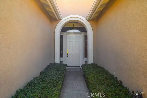 Murrieta, CA 92563,39483 Almaden CIR