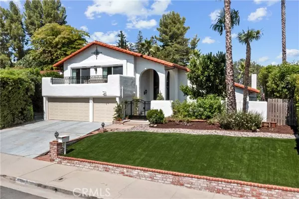 Woodland Hills, CA 91364,4707 Nomad DR