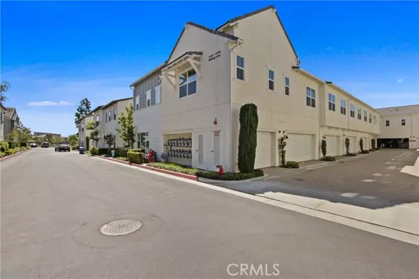 Whittier, CA 90602,12168 Starling LN