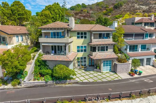 6 Pacific VIS, Laguna Beach, CA 92651