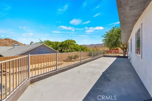 Joshua Tree, CA 92252,61833 Alta Mesa