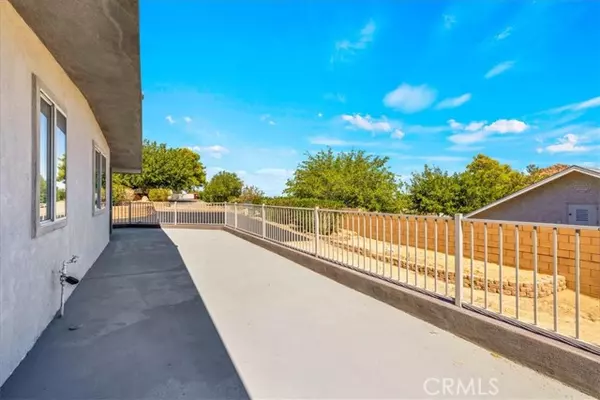 Joshua Tree, CA 92252,61833 Alta Mesa