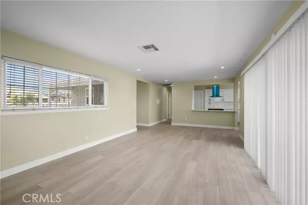 North Hollywood, CA 91605,12554 Lorne
