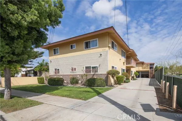 3245 Live Oak ST, Huntington Park, CA 90255