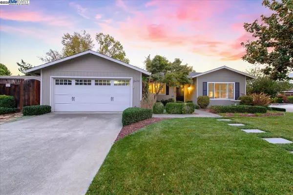 2474 Tanager Dr, Pleasanton, CA 94566