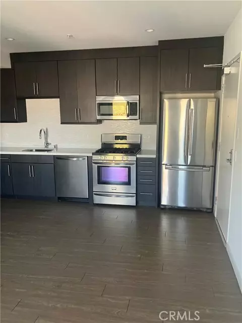 North Hollywood, CA 91601,11405 Chandler BLD 516