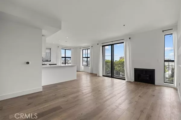 West Hollywood, CA 90048,8811 Burton WAY 308