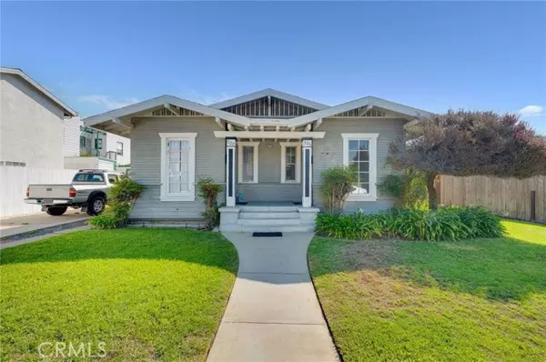 926 Newport AVE 1, Long Beach, CA 90804