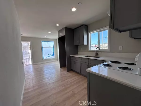 Barstow, CA 92311,605 E Clark