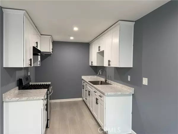 North Hollywood, CA 91606,6722 Whitsett AVE