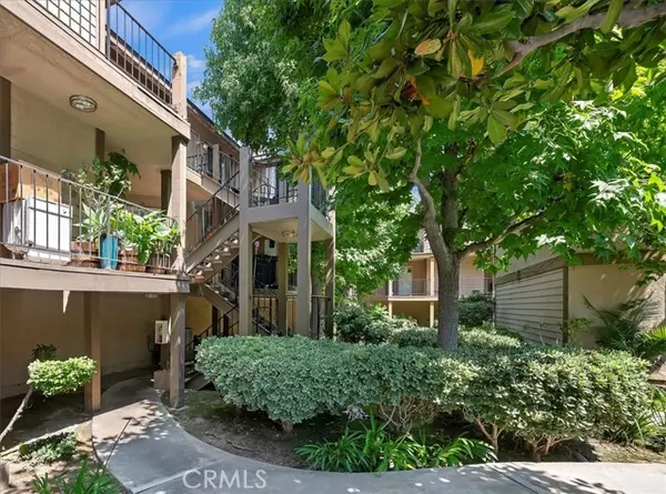 4201 W 5th 314, Santa Ana, CA 92703