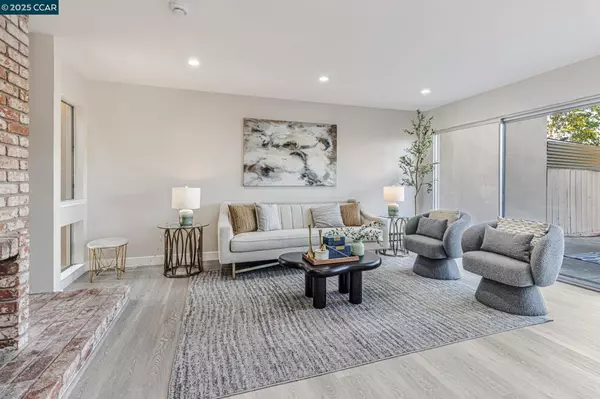 Cupertino, CA 95014,820 Hooshang Ct