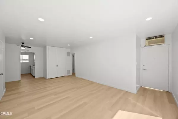 Pasadena, CA 91106,121 S Chester AVE 5