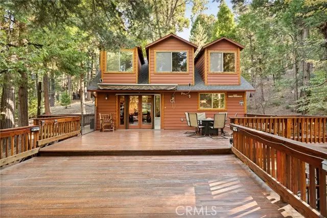 637 Crest Estates CT, Lake Arrowhead, CA 92352