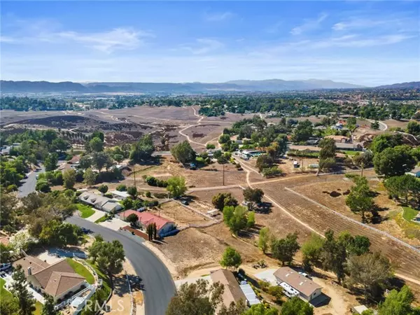 Temecula, CA 92591,30770 Avenida Buena Suerte