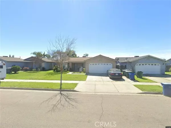 124 E San Pedro ST, Merced, CA 95341
