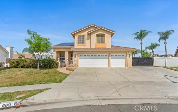 669 Liverpool ST, Hemet, CA 92545