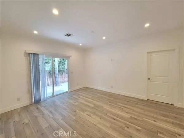 North Hollywood, CA 91601,5726 Cartwright