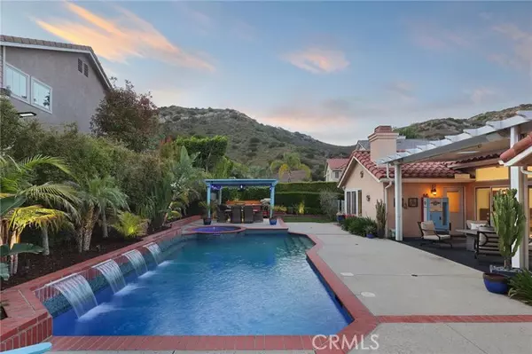 West Hills, CA 91304,24632 Stagg ST