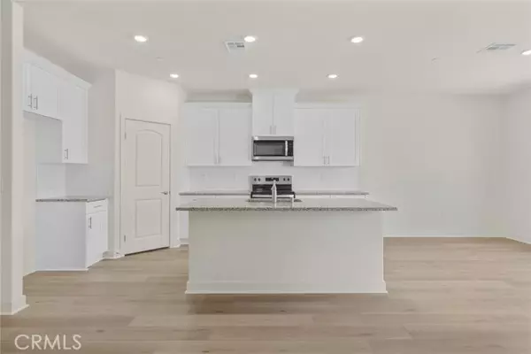 Apple Valley, CA 92307,14791 Indigo