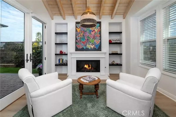 Huntington Beach, CA 92649,4711 Winthrop DR