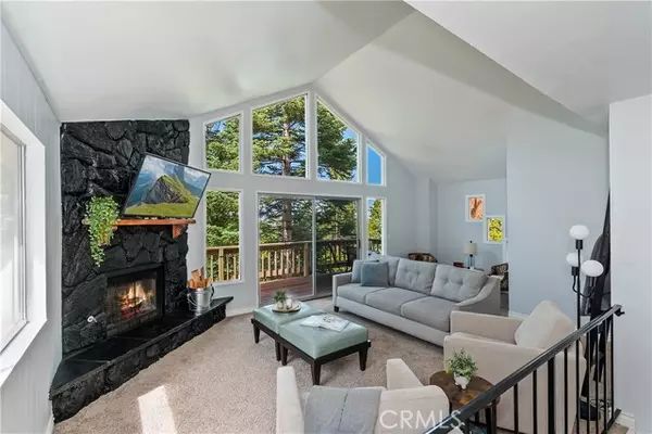 523 Pioneer, Lake Arrowhead, CA 92352