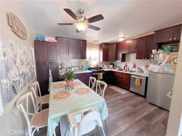 Apple Valley, CA 92308,23087 Lucilla