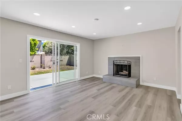 Huntington Beach, CA 92649,16102 Ballad LN
