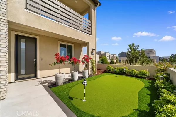 Irvine, CA 92618,306 Treble