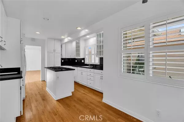 Torrance, CA 90504,4114 Artesia BLD