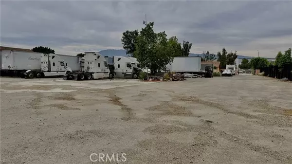 Fontana, CA 92337,13981 Rose