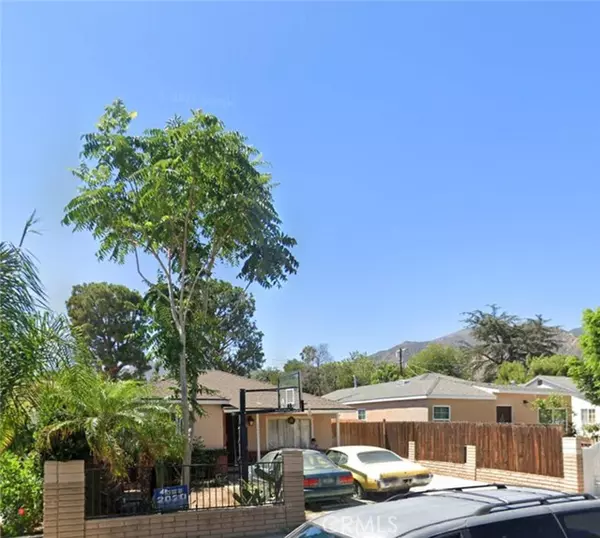 13427 Beaver ST, Sylmar, CA 91342