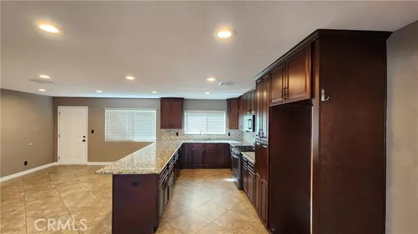 San Bernardino, CA 92407,4973 N F ST