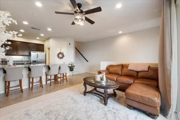 San Marcos, CA 92078,2513 Antlers WAY