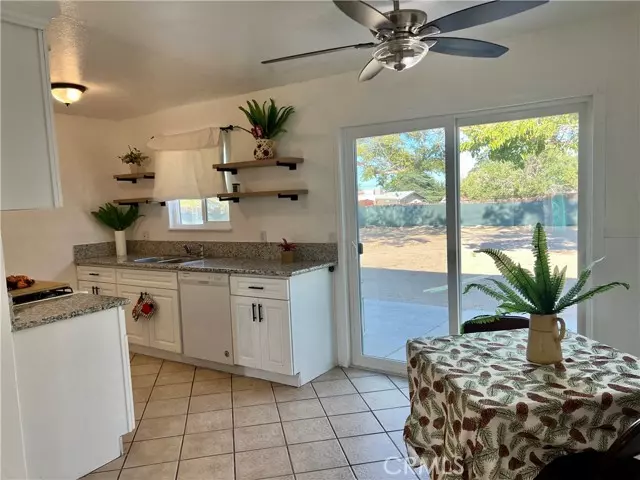 10393 Hemlock AVE, Hesperia, CA 92345