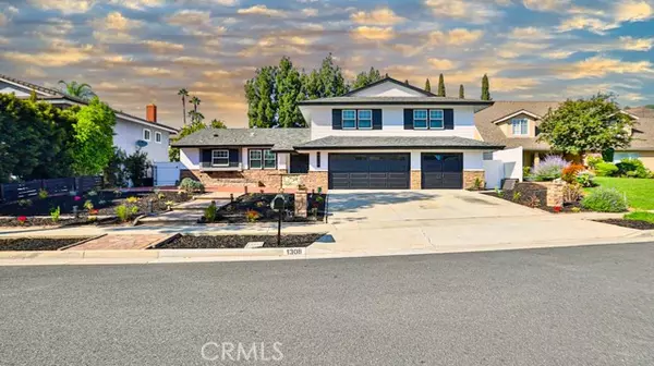 Brea, CA 92821,1308 Woodcrest AVE