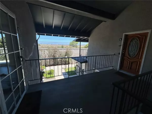 Seal Beach, CA 90740,13330 Del Monte 10R