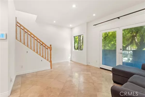 Sherman Oaks, CA 91411,15153 Burbank BLD 1
