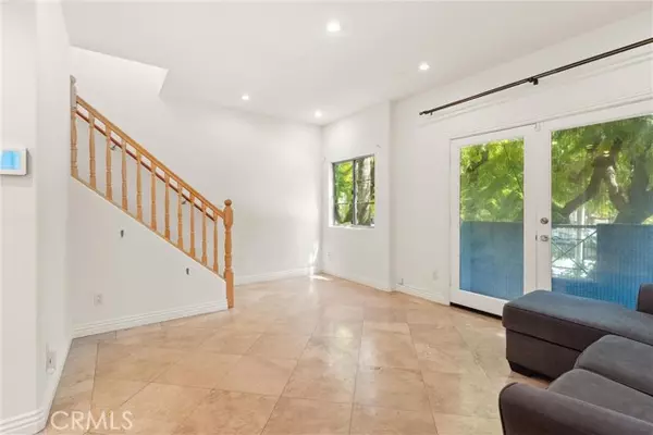 Sherman Oaks, CA 91411,15153 Burbank BLD 1