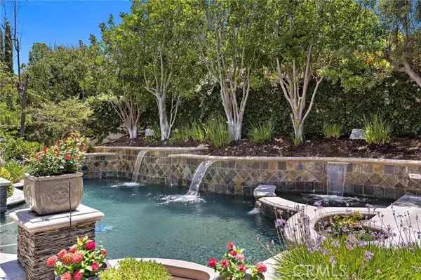 14 Marchin DR, Coto De Caza, CA 92679