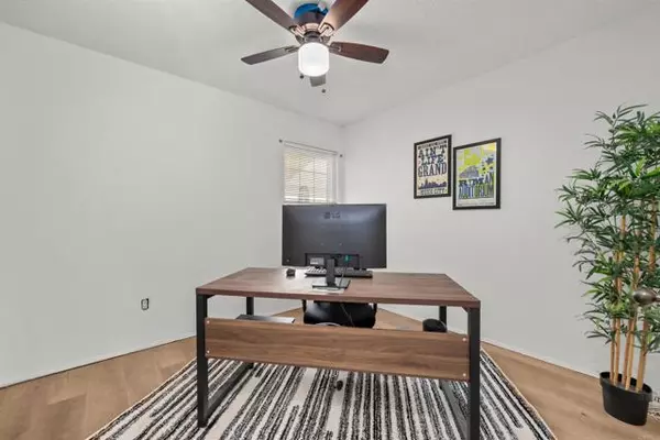 Chula Vista, CA 91910,1579 Apache DR E