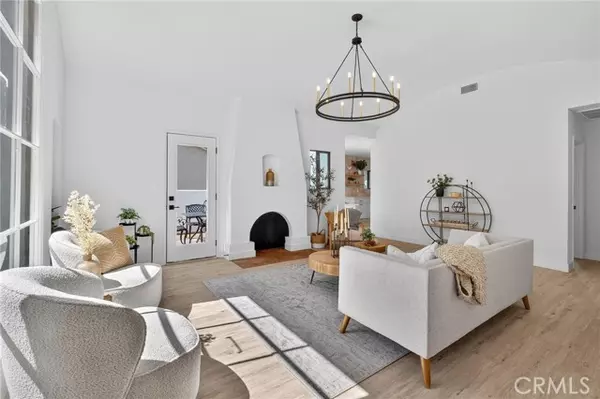 Santa Monica, CA 90404,3033 Urban AVE