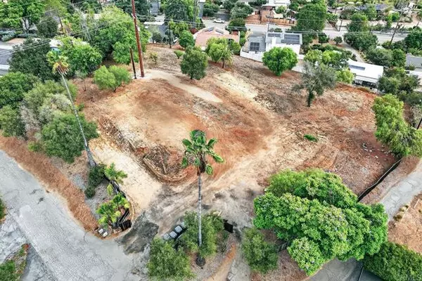 2147 Sunset DR, Escondido, CA 92025