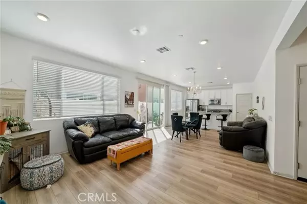 Temecula, CA 92591,40567 Birchfield DR